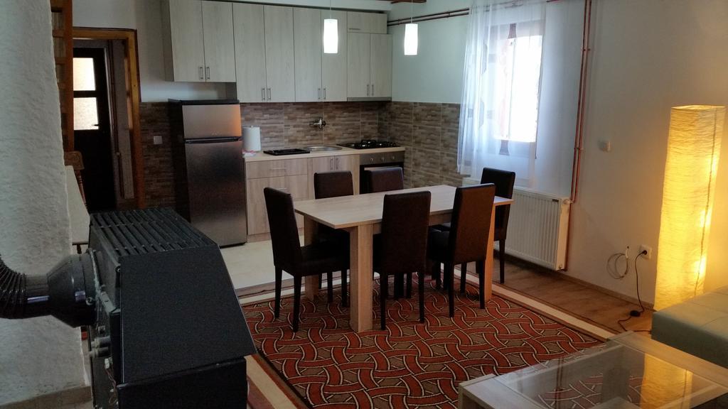 Holiday Home Relax Kopaonik Ruang foto